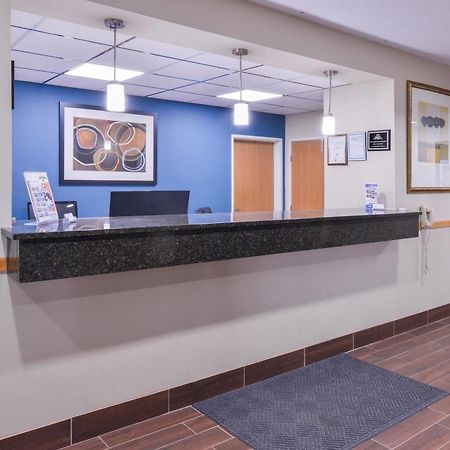 Regency Inn Geneseo Il I-80 エクステリア 写真