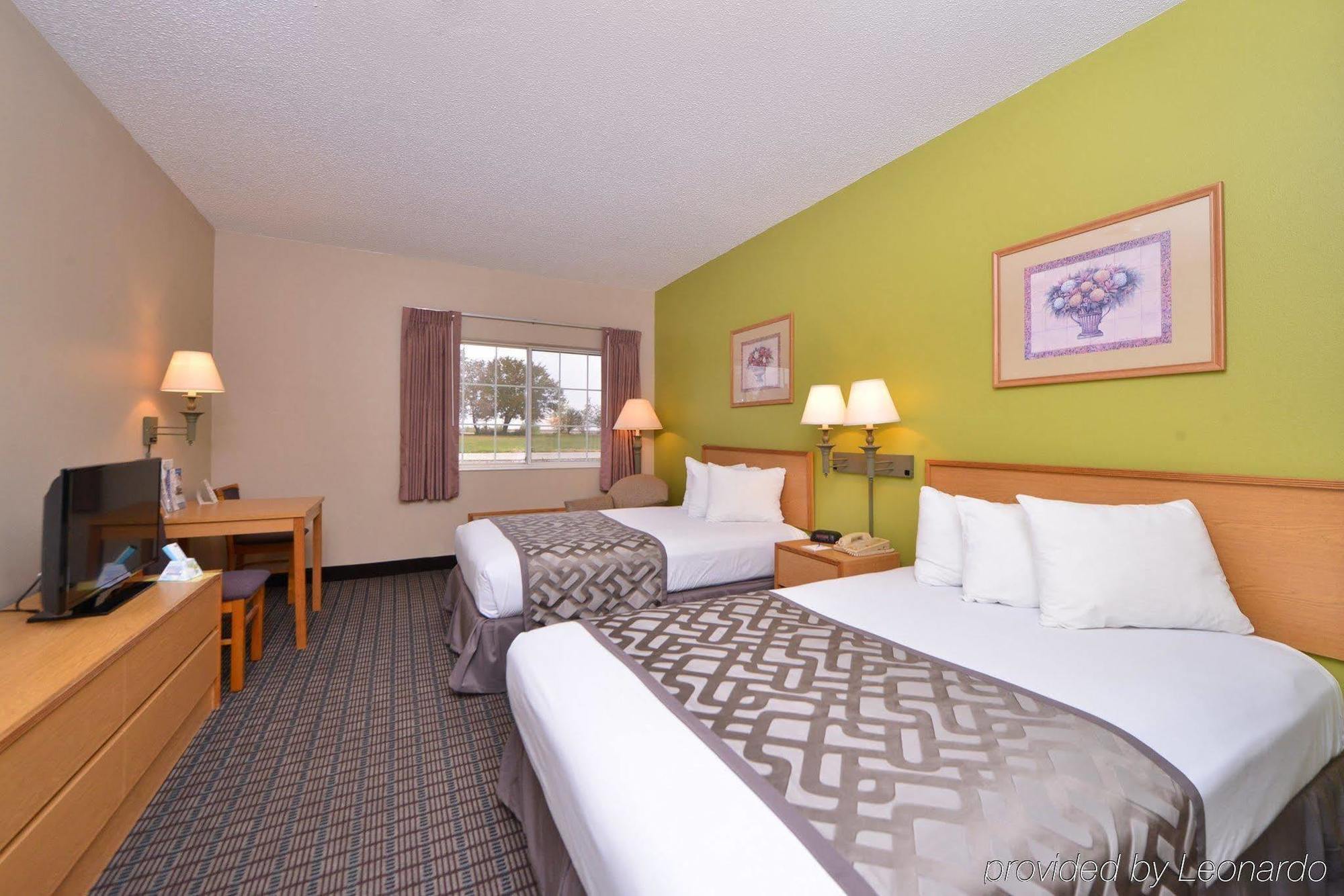 Regency Inn Geneseo Il I-80 エクステリア 写真