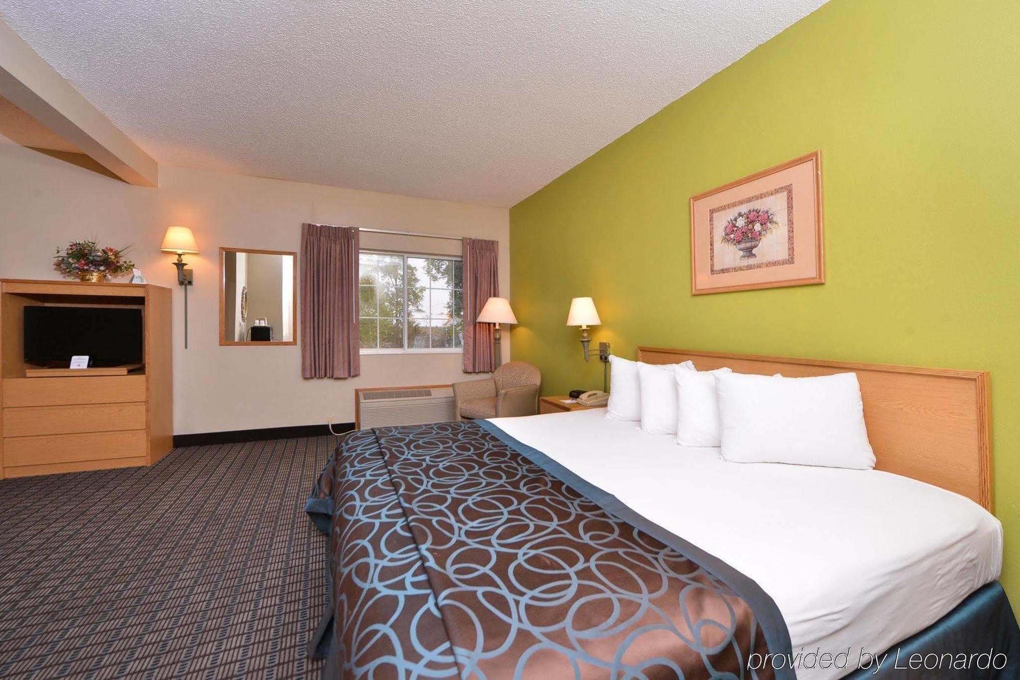 Regency Inn Geneseo Il I-80 エクステリア 写真